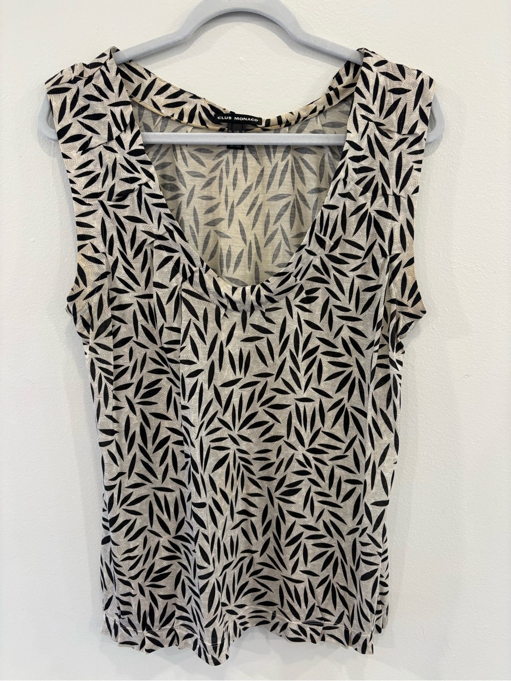 Club Monaco Cream with Black Leaf Print Draped Neck Sleeveless Top, Large